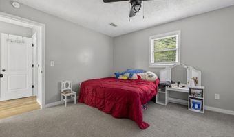 1424 DEARMANVILLE Rd, Anniston, AL 36207
