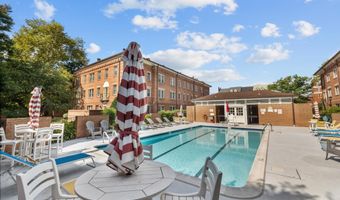 1111 N PITT St 1C, Alexandria, VA 22314