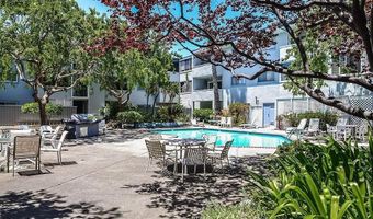 325 Kitty Hawk Rd 304, Alameda, CA 94501
