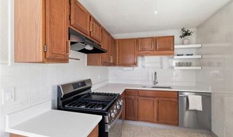 2536 Albrecht Ave, Akron, OH 44312