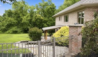 654 Eight Mile Rd, Anderson Twp., OH 45255