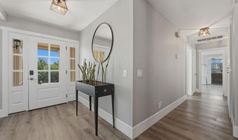 929 Pepper Tree Ln, Fallbrook, CA 92028