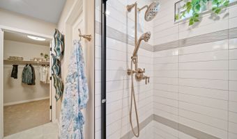 22292 E 38th Pl, Aurora, CO 80019