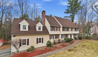 95 Hitching Post Ln, Bedford, NH 03110