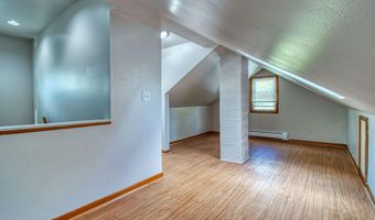 3005 Oakwood St, Ann Arbor, MI 48104