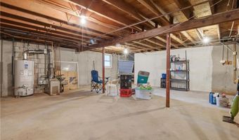 10 Sprague St, Cumberland, RI 02864
