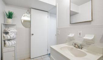 3280 ARUNDEL ON THE BAY Rd, Annapolis, MD 21403