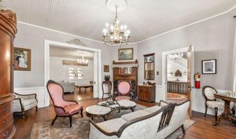 115 S Main St, Adairsville, GA 30103