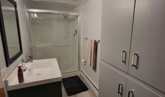 1314 N 3rd St, Aberdeen, SD 57401