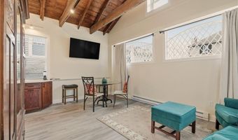 98 Kay Street Carraige House, Newport, RI 02840