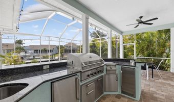 508 ISLEBAY Dr, Apollo Beach, FL 33572