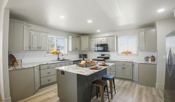 100 Centennial Dr, Blackfoot, ID 83221