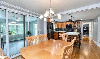 66 Cambridge Rd, Bedford, NH 03110