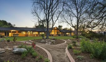 230 Avocado Pl, Camarillo, CA 93010
