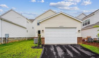 42023 SPRING AIR Dr, Brambleton, VA 20148