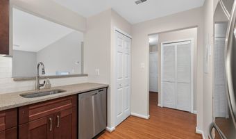 20604 CORNSTALK Ter 301, Ashburn, VA 20147