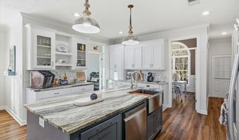 513 Windsor Dr, Brandon, MS 39047