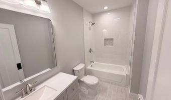 68 Grant St, Andover, NJ 07801