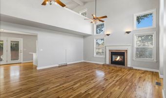 433 W CHASE Ln N, Centerville, UT 84014