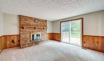 3381 MONARCH Ln, Annandale, VA 22003