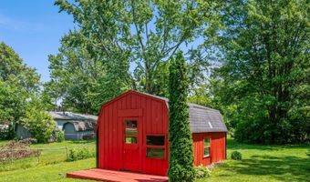 204 S Main St, Ashley, OH 43003