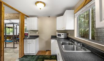 255 Red Alder Rd, Careywood, ID 83809