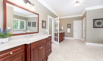 273 Northington Dr, Avon, CT 06001