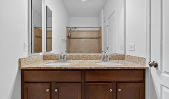 24620 BYRNE MEADOW Sq 300, Aldie, VA 20105