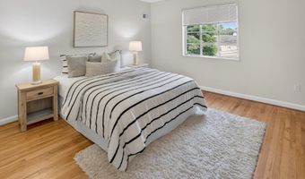 5354 POOKS HILL Rd 302, Bethesda, MD 20814