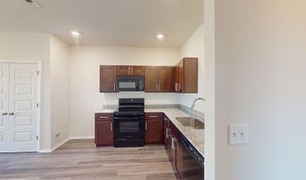 6806 SW Memphis Ave, Bentonville, AR 72713