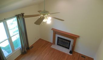3020 Gallinger Dr, Ann Arbor, MI 48103