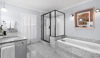 6430 Spinnaker Ln, Alpharetta, GA 30005