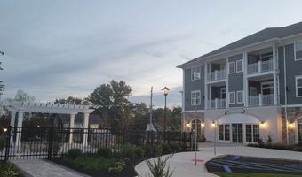 2435 Lamington Rd 33, Bedminster, NJ 07921