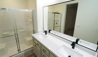 1510 Plaza Centre Dr 105, Las Vegas, NV 89135