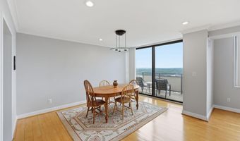 5225 POOKS HILL Rd 1819N, Bethesda, MD 20814
