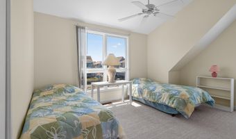 53 CAPE HENLOPEN Dr 109, Lewes, DE 19958