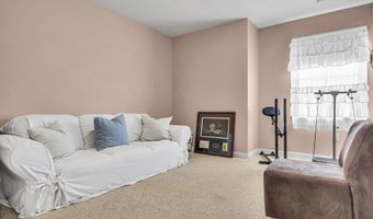 65 Pelican Dr, Bayville, NJ 08721