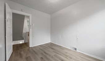 2648 S 18th St, Airville, PA 15210