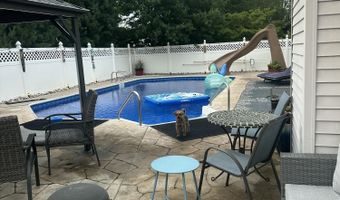 928 Seaman Ave, Beachwood, NJ 08722