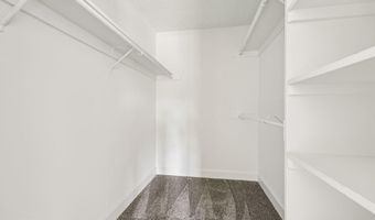 4500 S FOUR MILE RUN Dr 220, Arlington, VA 22204