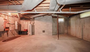 34 Edwards Mill Rd, Chester, NH 03036