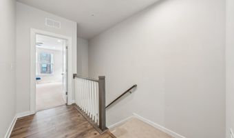 44603 WOLFHOUND Sq, Ashburn, VA 20147