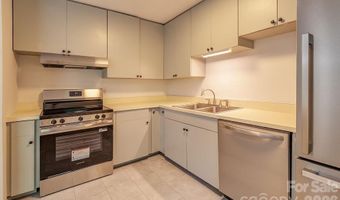 47 Bell Rd, Asheville, NC 28805