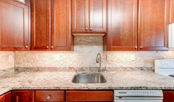 203 YOAKUM Pkwy 208Va, Alexandria, VA 22304