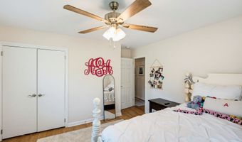 2804 Broome Ln, Beaufort, SC 29902