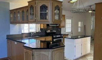 15 W Concord Brg, Big Water, UT 84741