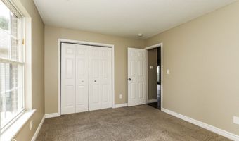 9790 Stonewall Ln, Avon, IN 46123