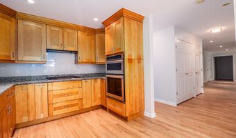 73 A Long Meadow Hill Rd, Brookfield, CT 06804