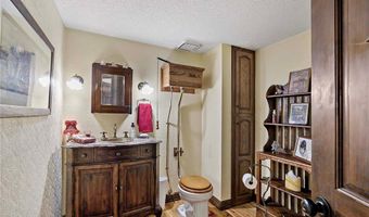 8250 Havelock Ct, Apple Valley, MN 55124