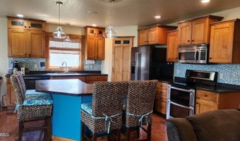 518 Medora Ave, Bismarck, ND 58503
